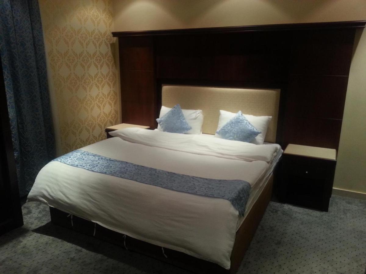 اسناد للشقق الفندقية - Esnad Hotel Apartmentsジェッダ エクステリア 写真